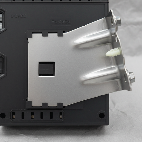 2022 Ford F250 F350 F450 F550 F600 Super Duty Trailer Brake Control Module OEM - Middle Detail