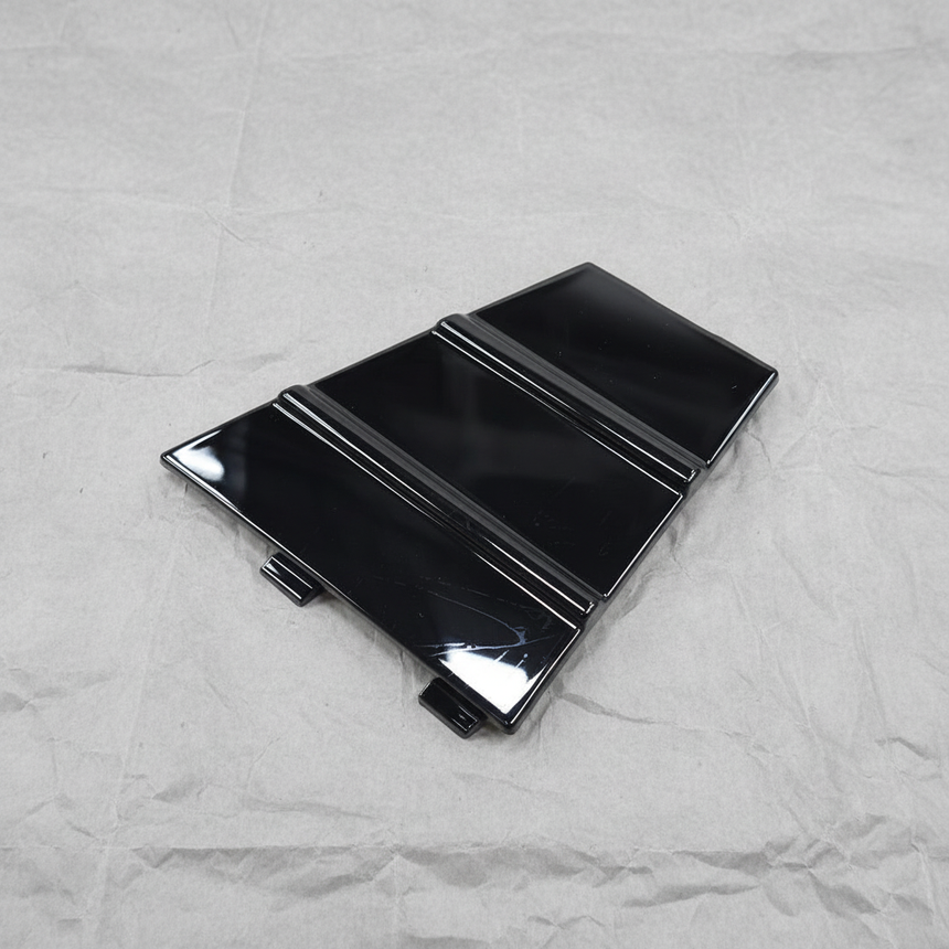 2020-2025 Cadillac XT6 Passenger Front Bumper Molding Grille OEM