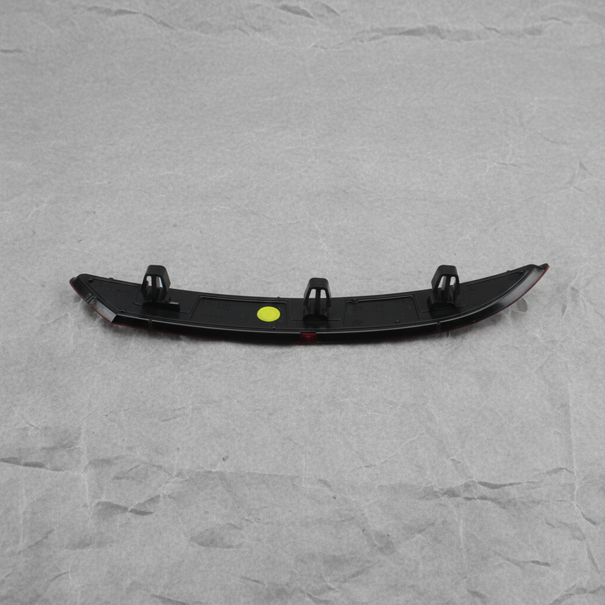 2022-2025 Volkswagen Jetta OEM Passenger Side Rear Bumper Reflector