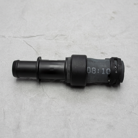 2005-2012 Nissan Pathfinder 4.0L Heater Hose Connector Genuine OEM - Middle Detail