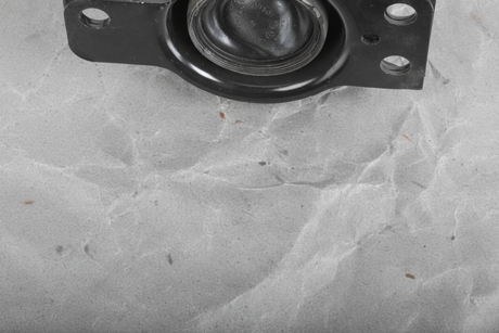 Passenger Side Engine Mount Bracket - Bottom Section Detail