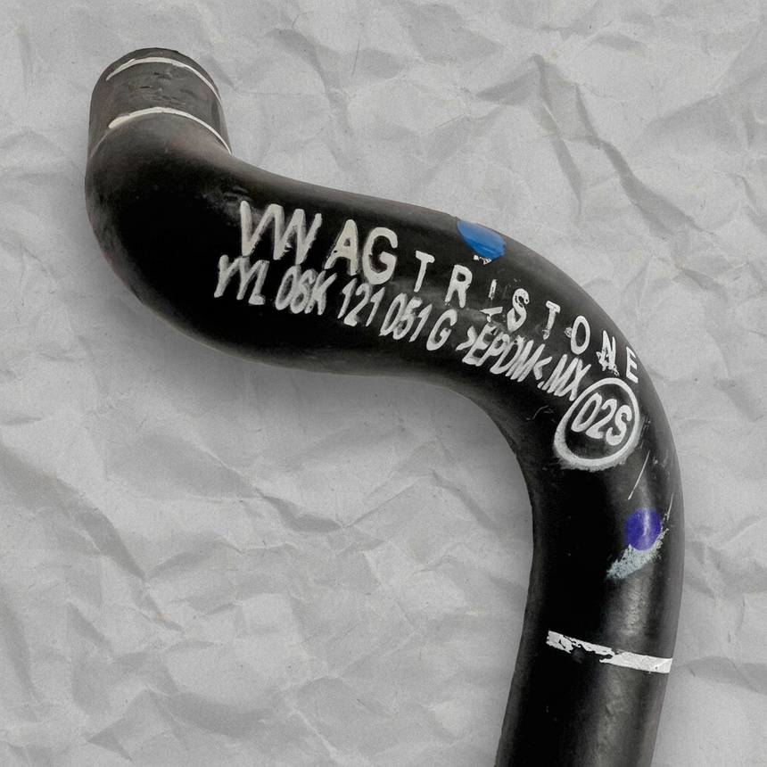 2013-2018 Volkswagen Jetta Beetle Passat OEM Rear Coolant Hose 1.8L 2.0