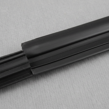 2011-2020 Toyota Sienna Window Run Seal Passenger Side Front Door OEM - Middle Detail