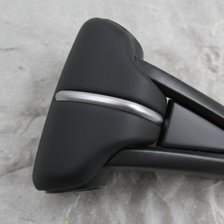 2017-2022 Honda CR-V OEM Deep Black Leather Shift Select Knob - Top Detail