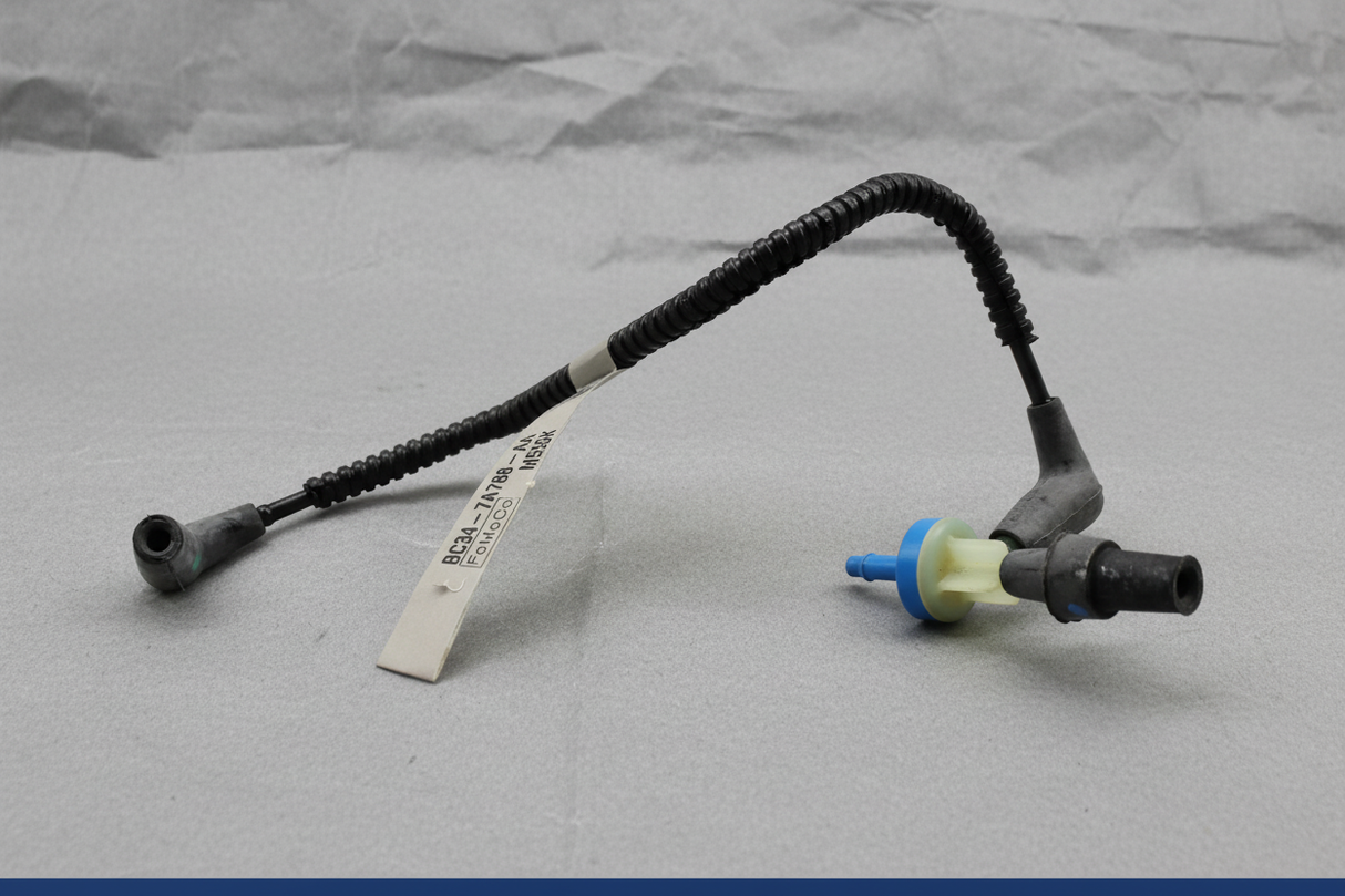 2011-2016 Ford F-250 F-350 Auto Locking Hub Vacuum Hose 4WD Gas OEM