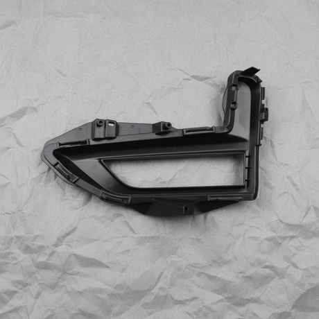 2016-2020 Nissan Rogue OEM Front Driver Side Fog Lamp Bezel W/ Fog Lamps