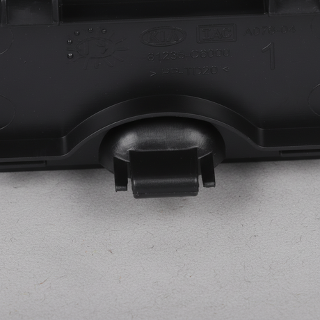 Kia Sorento Tail Gate Handle Cover Bottom Detail 2