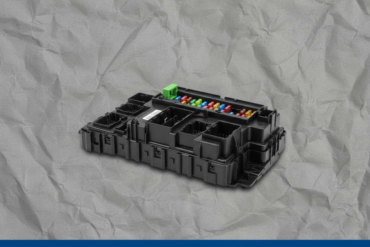 21-24 Ford Bronco BCM Body Control Module Fuse Junction Box OEM