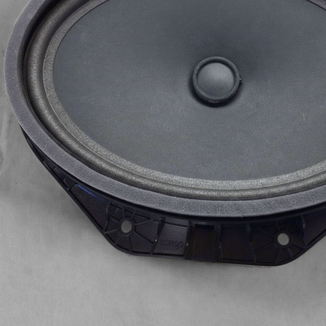2018-2024 Lincoln Navigator Genuine OEM Front Door Speaker - Bottom Crop