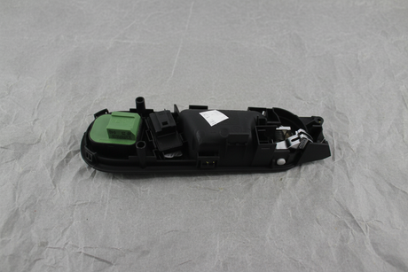 2012-2014 Volkswagen Beetle OEM Driver Inside Door Handle Coupe