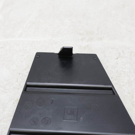 2020-2025 Cadillac XT6 Passenger Front Bumper Molding Grille OEM