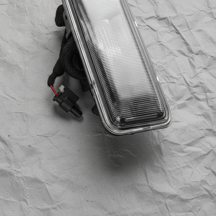 2020-2025 Jeep Gladiator Rear Driver Side Liftgate Lamp Assembly OEM - Lower-Middle Detail