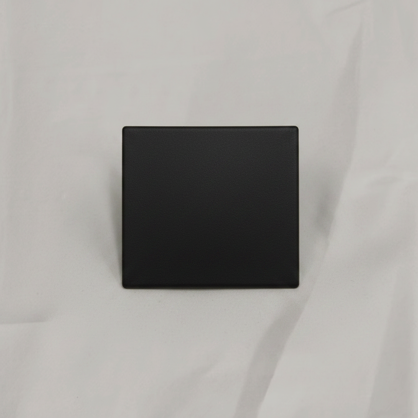 Middle Crop - Light Grey Kraft Paper Background