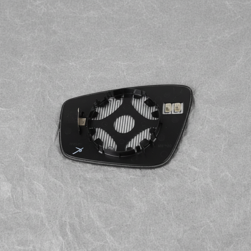 2011-18 Volkswagen Jetta Beetle OEM Passenger Heated Mirror Glass