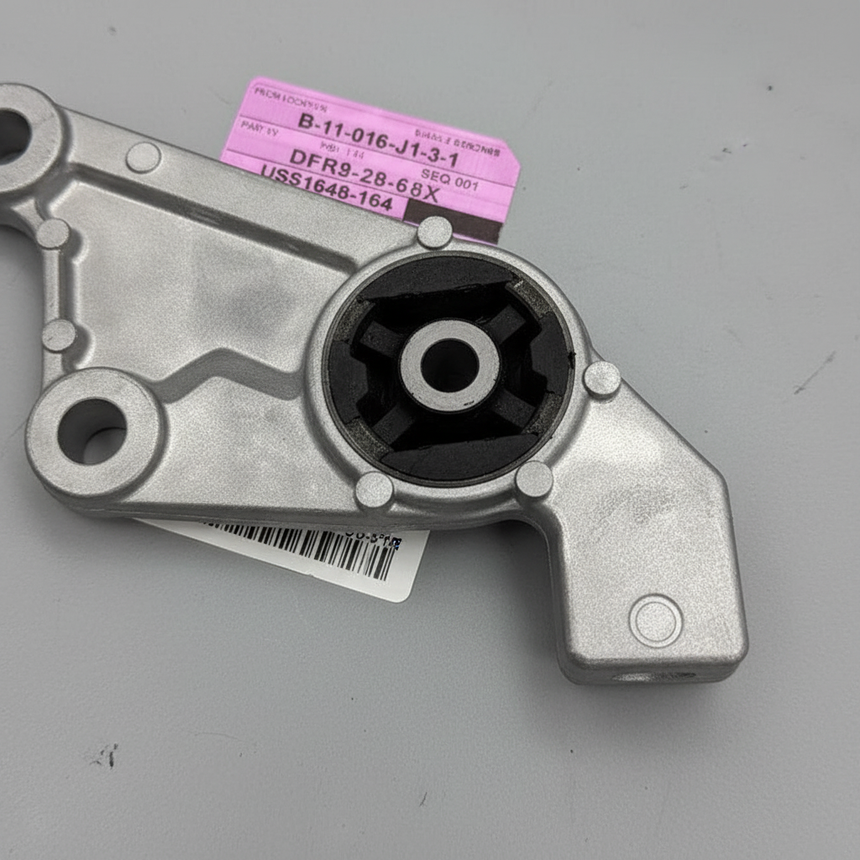 2020-2023 Mazda CX-30 Rear Passenger Side Differential Mount Bracket OEM - Detail 2