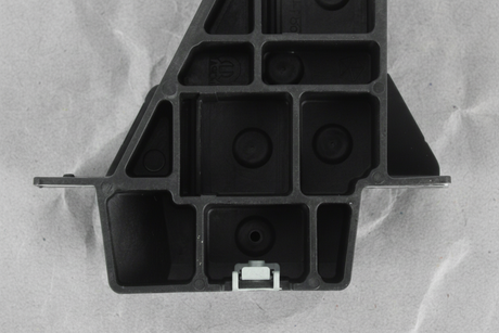 2014-2020 Jeep Cherokee Driver Side Cooling Module Bracket - Bottom Detail