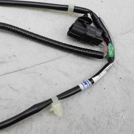 2016-2019 Honda HR-V Fuel Vapor Canister Wiring Jumper OEM - Middle Detail