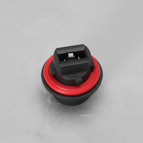 Genuine 2020-2024 Nissan Versa Turn Signal Lamp Socket Halogen OEM - Middle Detail