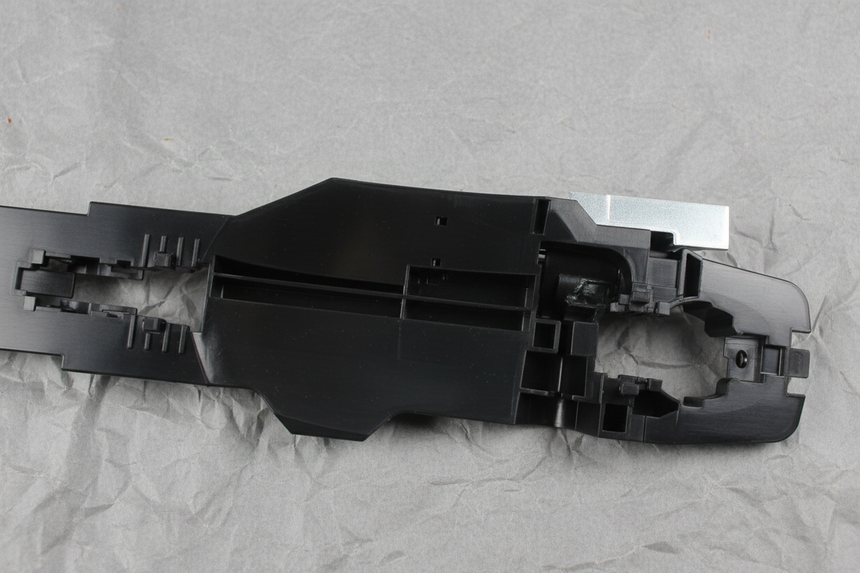 2011-2017 Nissan Juke Cube OEM Front Driver Side Exterior Door Handle Base
