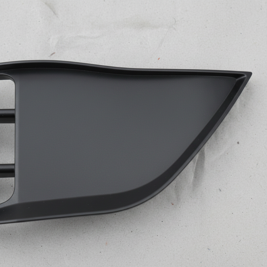 2018-2019 Nissan Kicks Front Passenger Side Bumper Grille Outer Finisher - Middle Detail