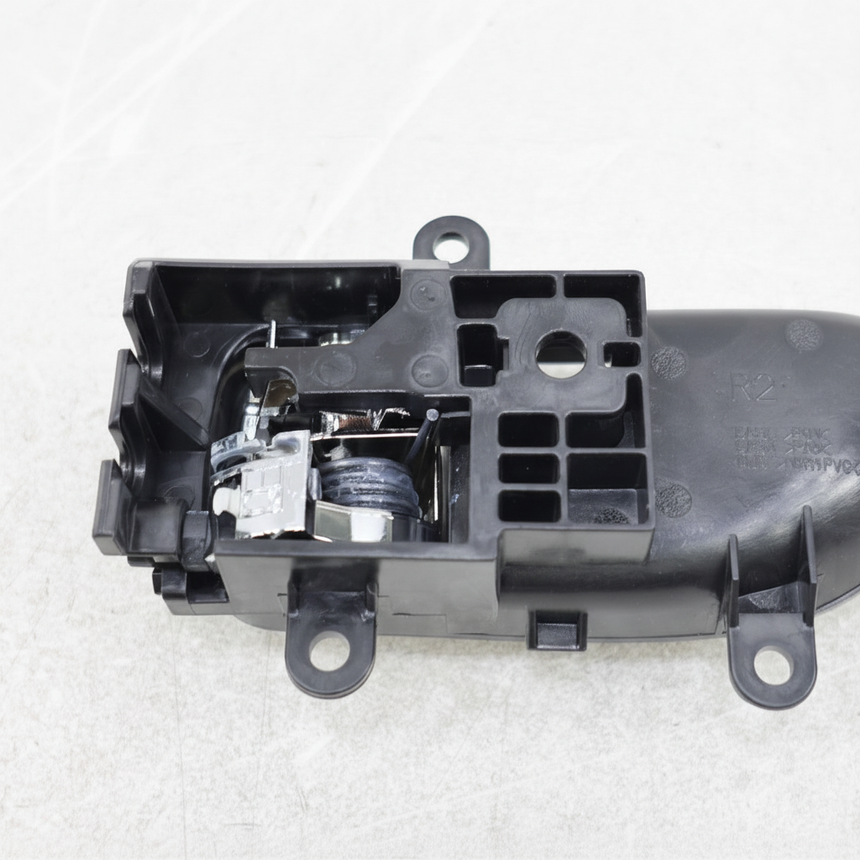 2008-2015 Nissan Rogue Rogue Select Passenger Side OEM Door Handle