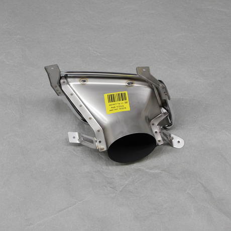 2017-2019 Cadillac XT5 Platinum Driver Side Exhaust Tip Genuine OEM - Full View 2