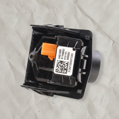 2020-2026 Chevrolet Traverse Buick Enclave Cadillac XT5 Backup Camera OEM - Middle Detail 2