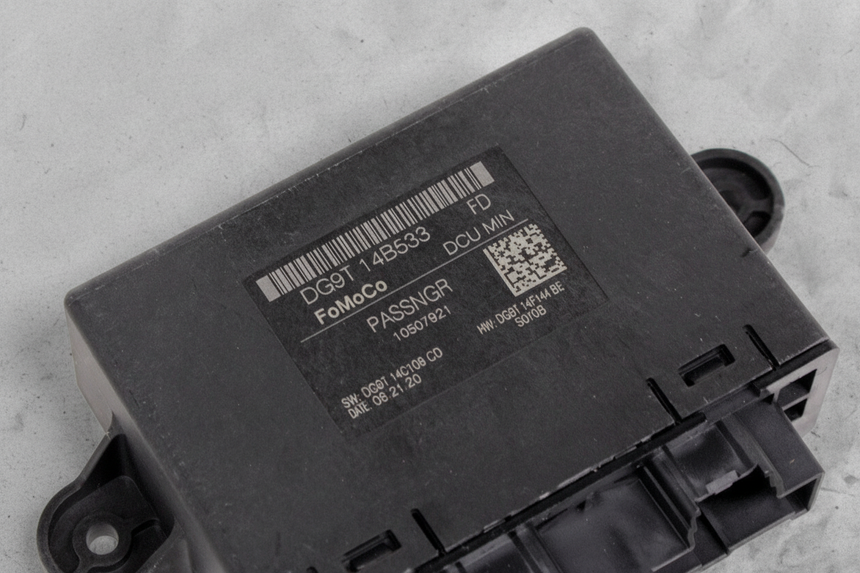2013-2018 Ford Edge Fusion OEM Passenger Side Power Window Control Module