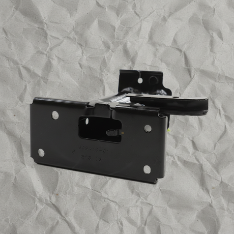 Nissan Rogue Bumper Bracket - Bottom Detail