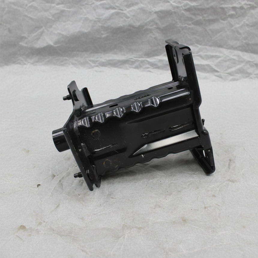 2014-2020 Nissan Rogue OEM Front Driver Side Bumper Bar Bracket US Built