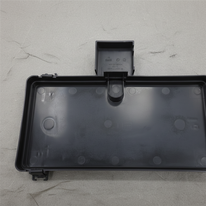 2021-2025 Ford Bronco Ranger Upper Fuse Box Panel Cover Genuine OEM - Macro Crop 2