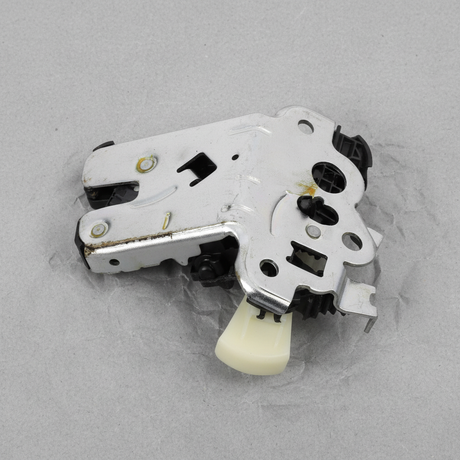 2012-2022 VW Passat 1.8L 2.0L 2.5L 3.6L OEM Trunk Lock Latch Actuator