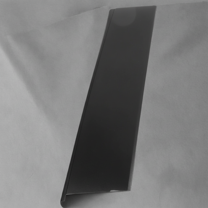 Image 1 - Macro Bottom