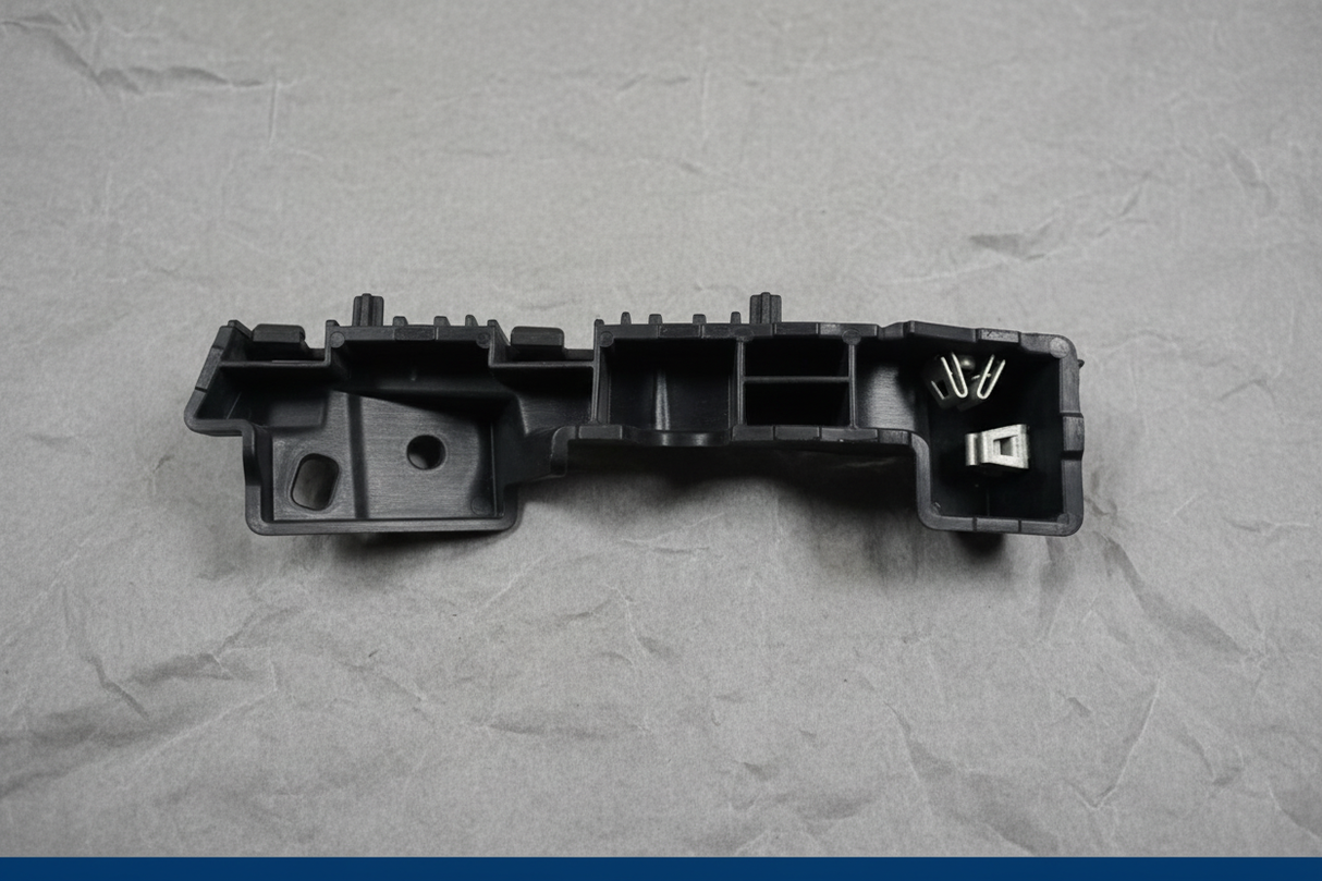 Chevrolet Malibu Front Driver Side Bumper Fascia Guide OEM 84650637