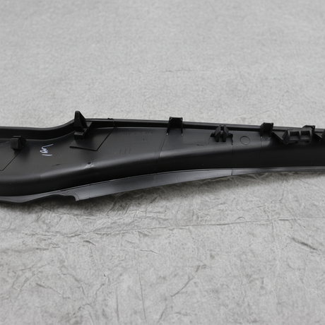 2019-24 Nissan Titan Driver Side OEM Fender Molding - Top Detail 2