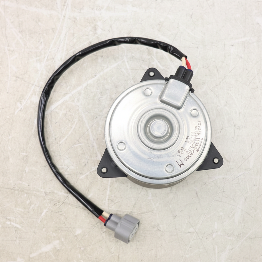 2017-2020 Toyota Sienna 3.5L OEM Passenger Side Engine Cooling Fan