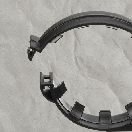 2008-2016 Ford F-250 F-350 F-450 F-550 Super Duty Lower Hose Clamp OEM - Middle Detail