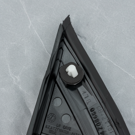 2018-2024 Chevrolet Equinox Driver Side Front Fender Corner Molding OEM - Middle Macro Crop 2