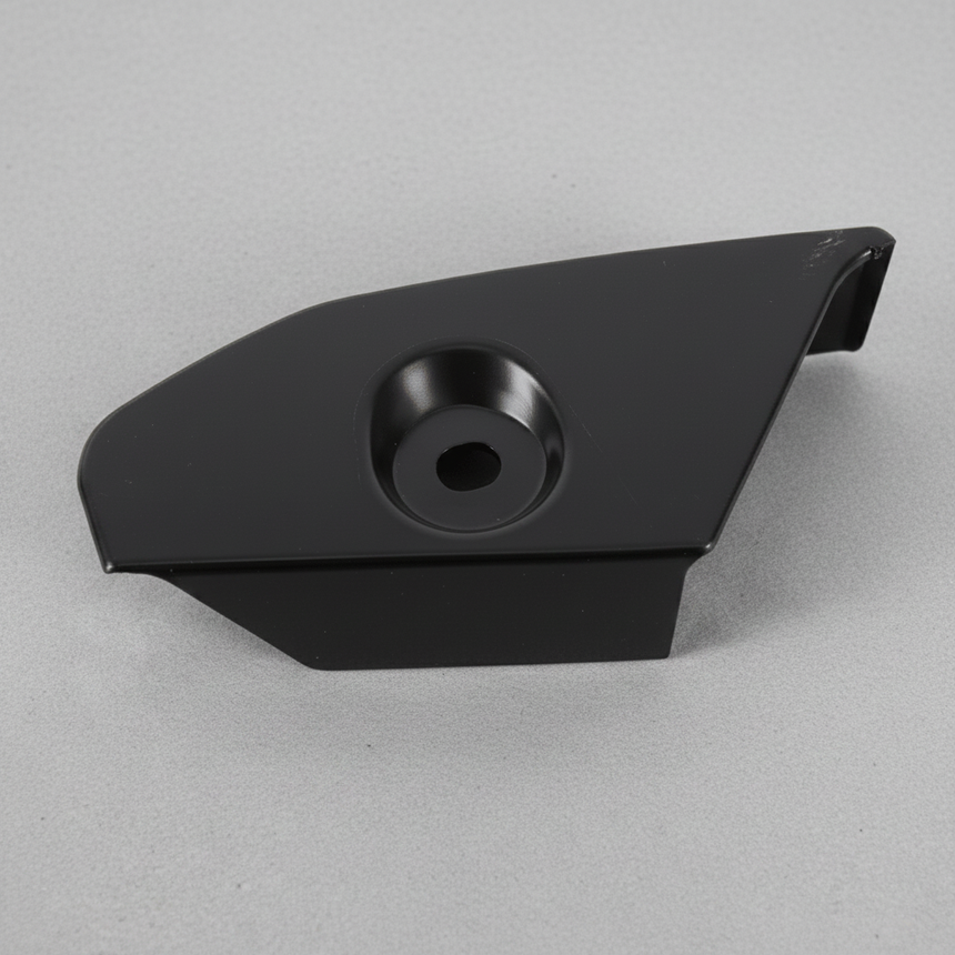 2014-2019 Toyota Highlander OEM Driver Side Front Flare Lower Molding - Middle Detail
