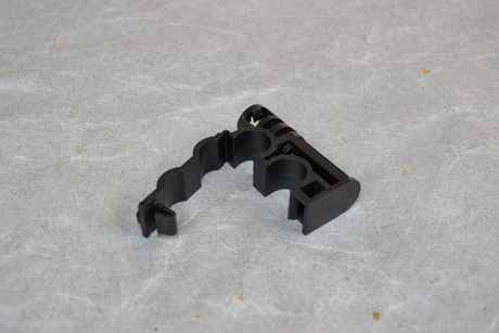 Transmission Oil Cooler Line Clip - Middle Detail