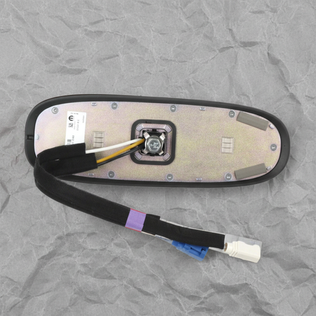 Image 2 - Full View - Roof Antenna