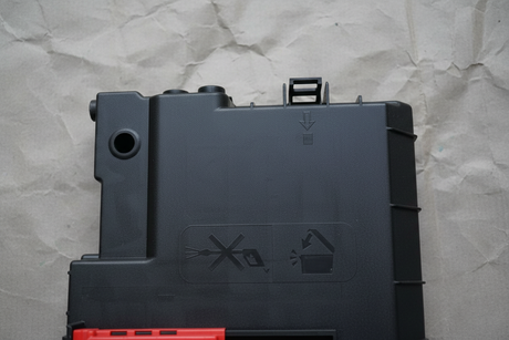 2019-2025 Silverado Sierra Gas Engine Under Hood Fuse Block Cover - Top Section Detail