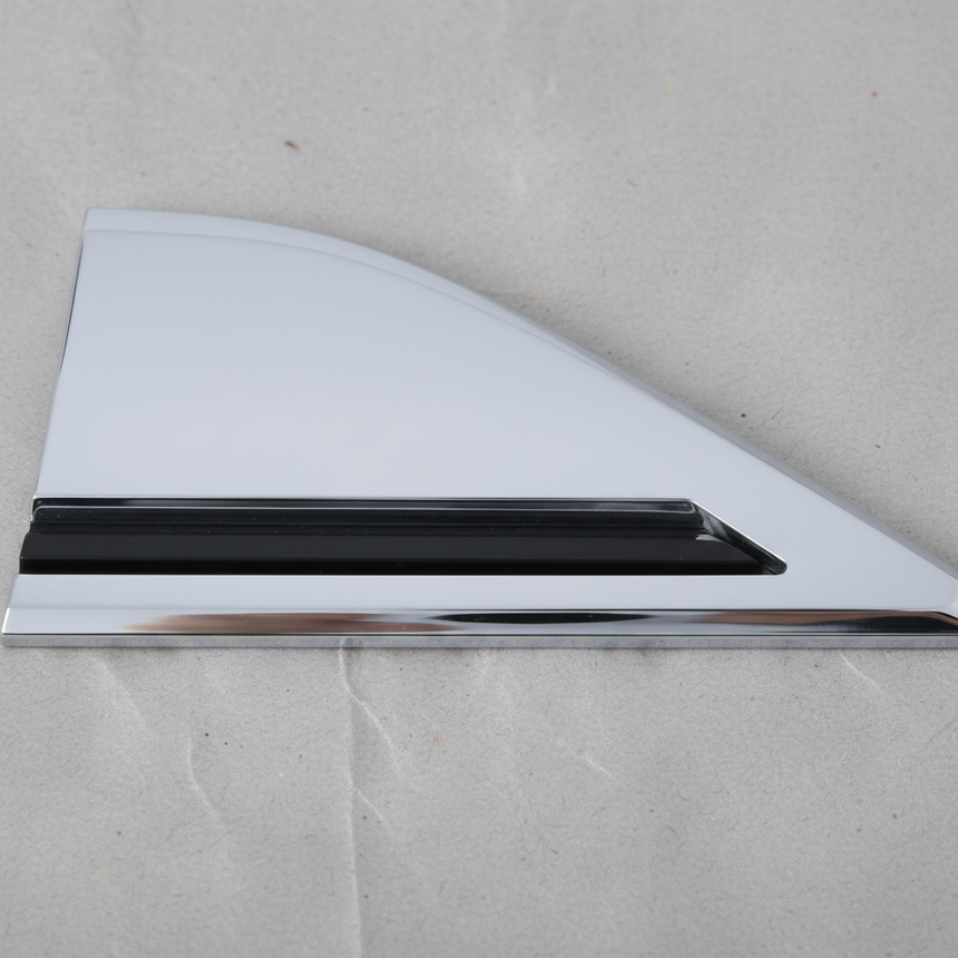Macro Crop Middle - Passenger Side Fender Emblem