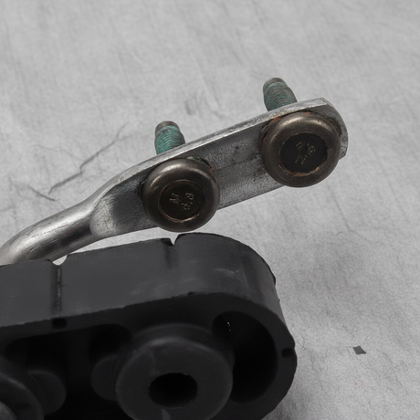 2007-2019 Silverado/Sierra 2500/3500 HD Exhaust Muffler Hanger - Right Detail 1