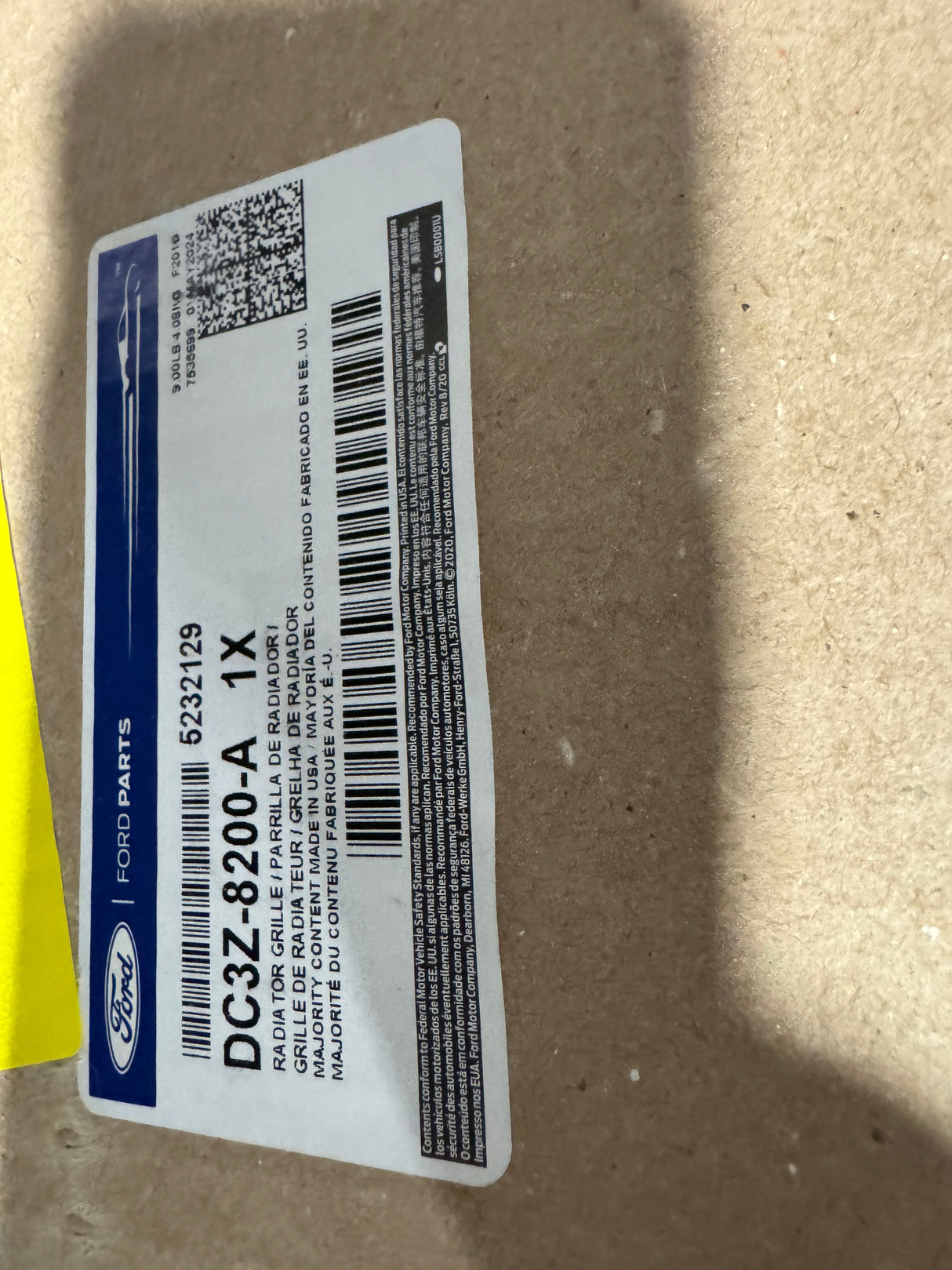 DC3Z-8200-A and DC3Z-8A284-A Local Pickup 77573 2013-2016 F-250 F-350 New OEM Grille And Satin Painted Surround  DC3Z-8200-A and DC3Z-8A284-A