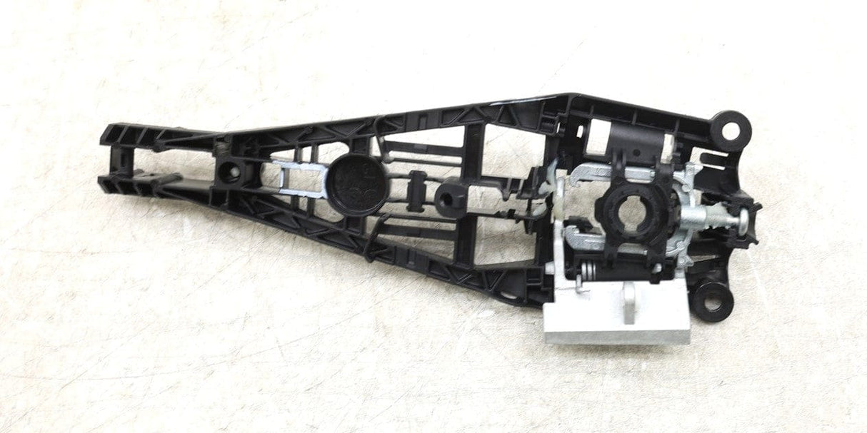 v1|167942607613|0 NEW OEM GM Rear Left Exterior Door Handle Bracket 42527448 Chevrolet Buick 13-22