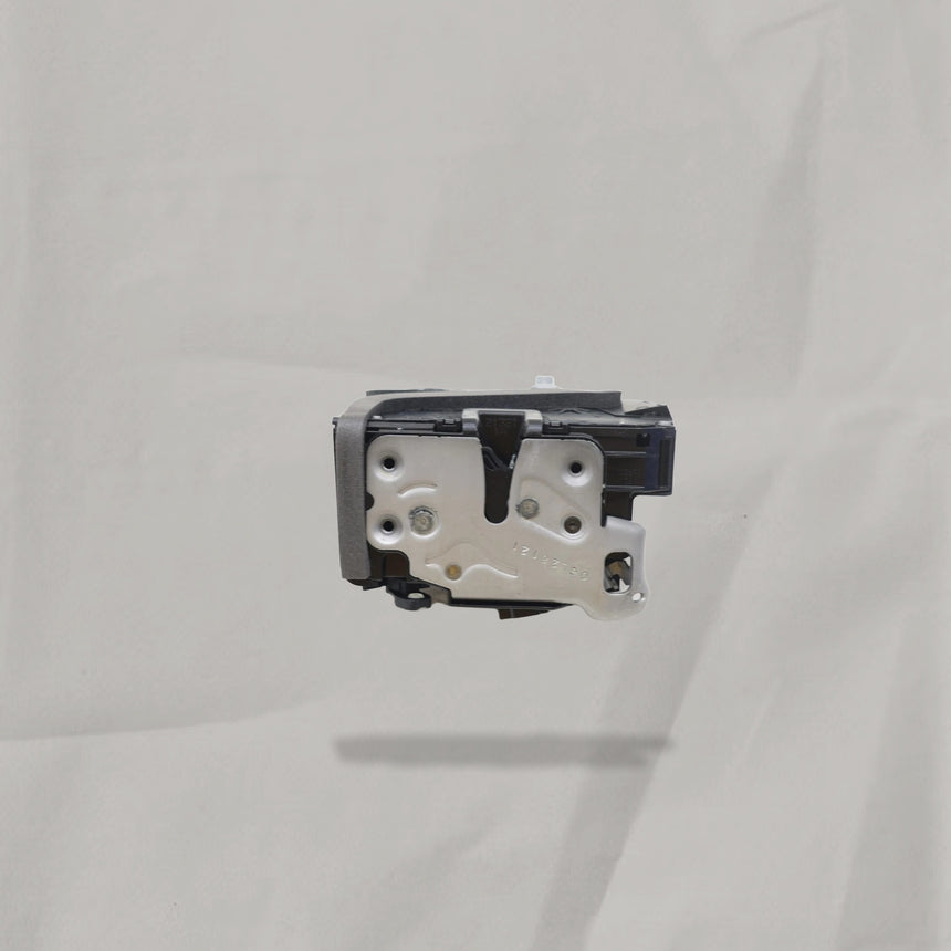 2015-2022 Chevy Colorado GMC Canyon Driver Side Front Door Latch OEM