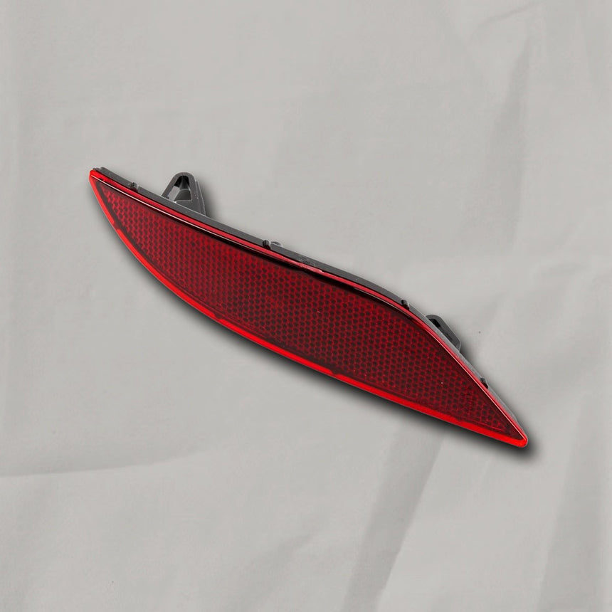 2019-2023 Chevy Malibu Passenger Side Rear Bumper Reflector OEM