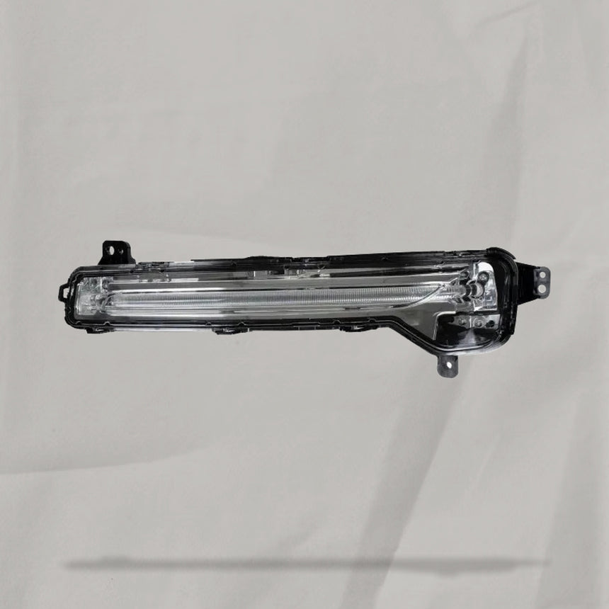 2020-2025 Lincoln Corsair Driver Side Front park and turn signal light OEM