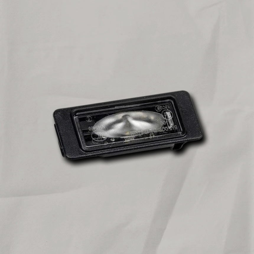 2017-2024 Buick Enclave Cadillac XT5 CT6 Chevy Silverado Rear License Plate Lamp OEM